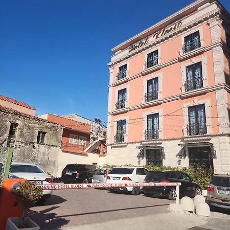 Kloest Hotel