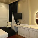 Hotel Kloest Durrës