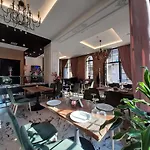 Kloest Hotel Durrës