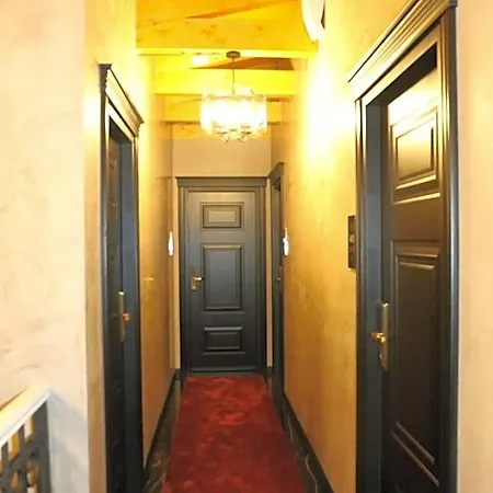 Kloest Hotel 4*