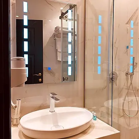 Kloest Hotel Durrës