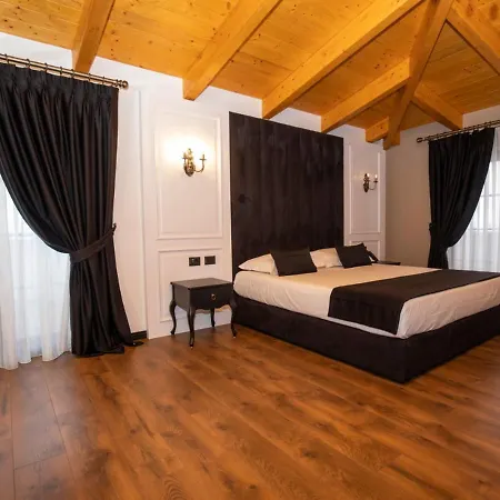 Kloest Hotel Durrës